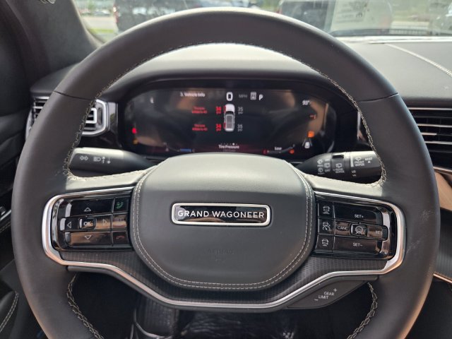 New 2025 Jeep Grand Wagoneer L Series II Obsidian w/ Quick Order Packagew 28T AWD/4WD image 26
