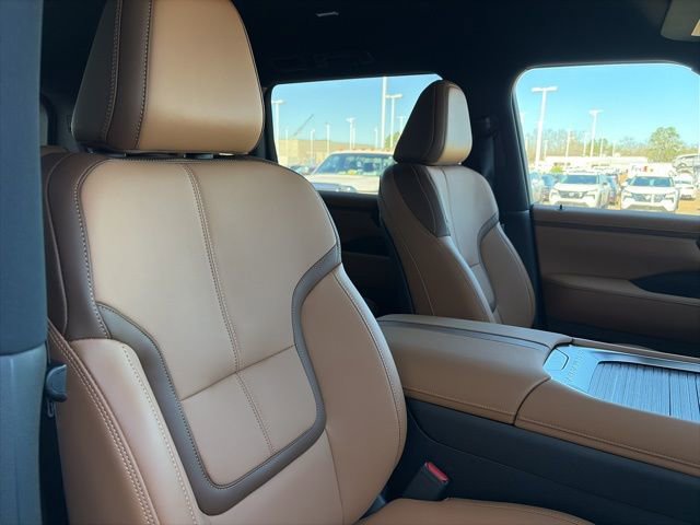 New 2026 Nissan Armada SL w/ Captain's Chari Seat Package image 21