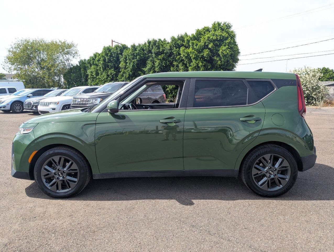 Used 2020 Kia Soul EX image 6