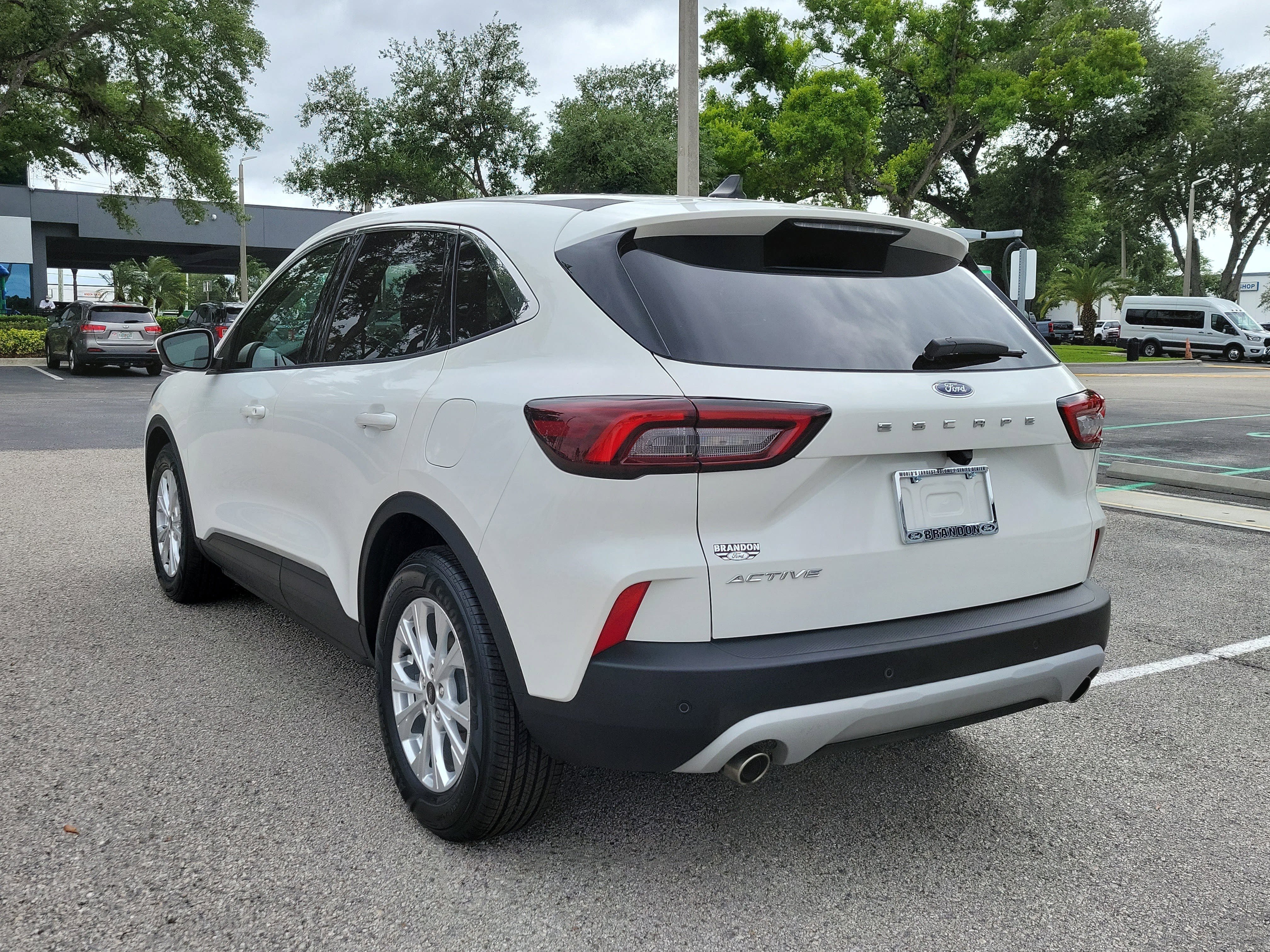 Certified 2023 Ford Escape Active w/ Tech Pack #2 FWD image 7