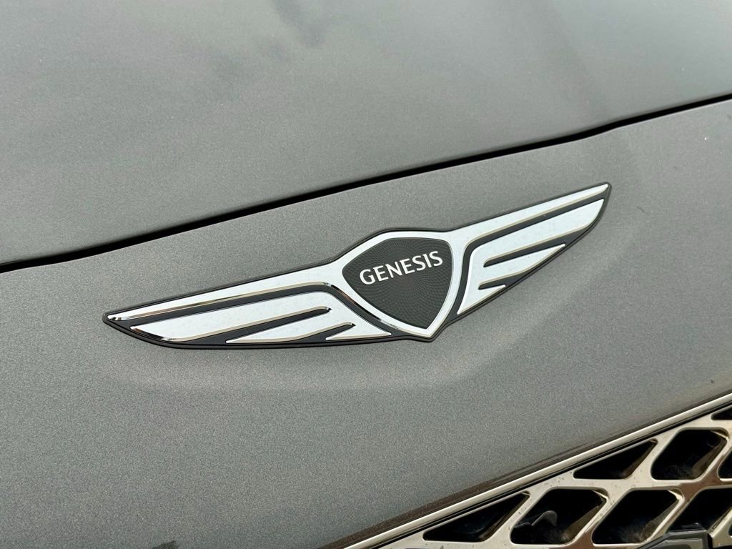 Used 2026 Genesis G70 2.5T RWD image 7