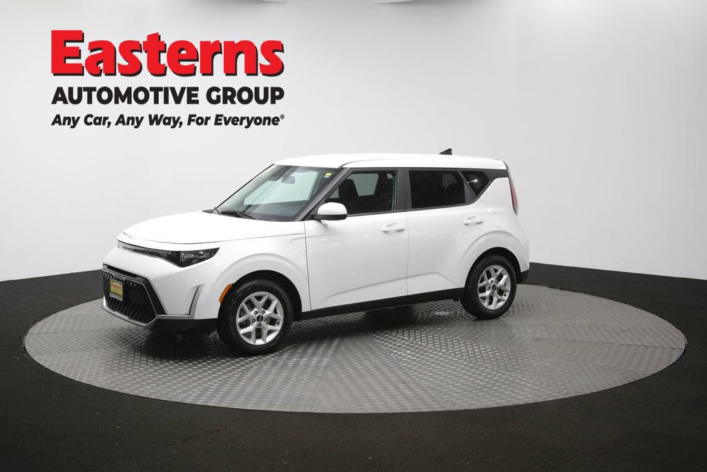 Used 2024 Kia Soul LX w/ Option Group 015 FWD image 56
