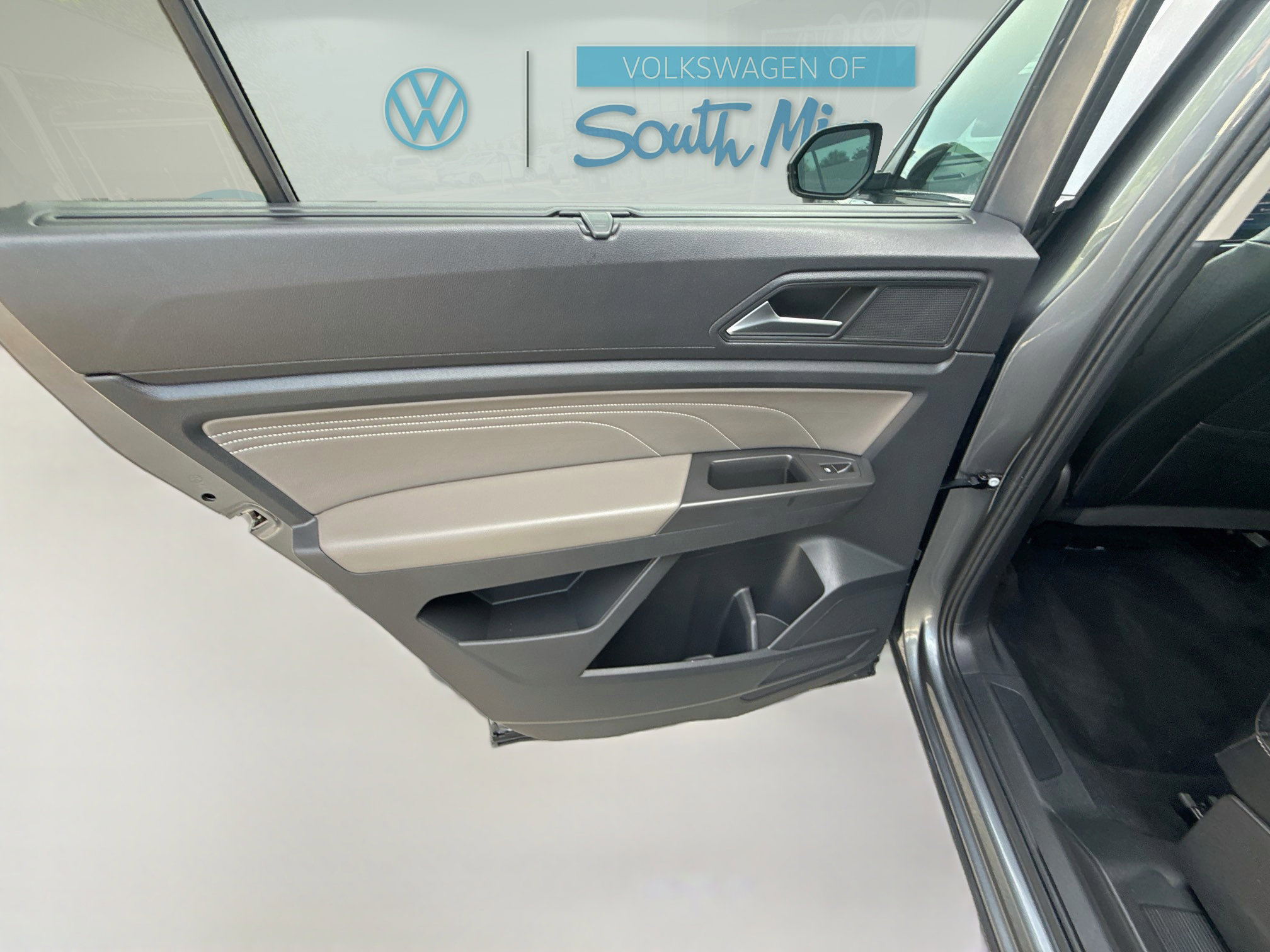 Used 2022 Volkswagen Atlas SE FWD image 25