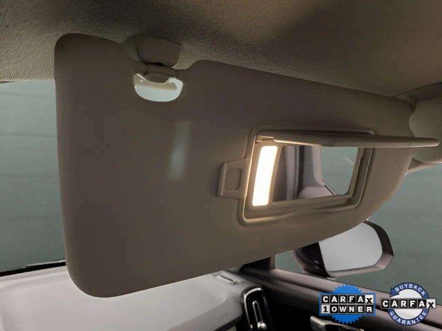 Used 2025 Volvo XC40 B5 Plus image 62