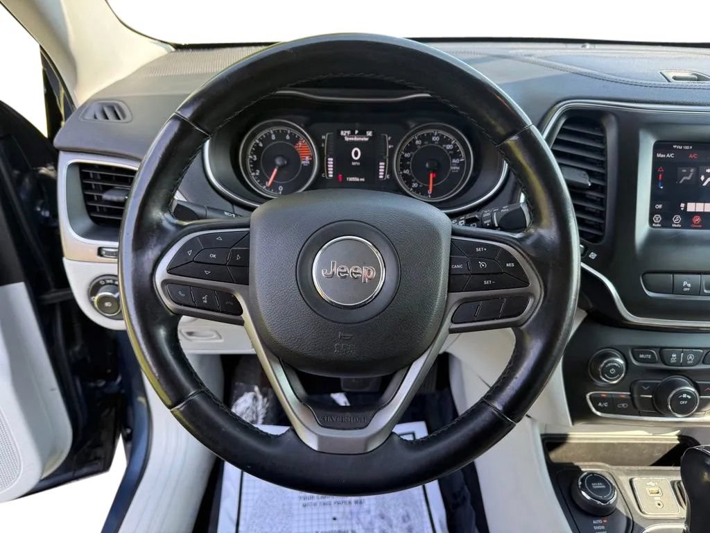 Used 2020 Jeep Cherokee Latitude Plus AWD/4WD image 15
