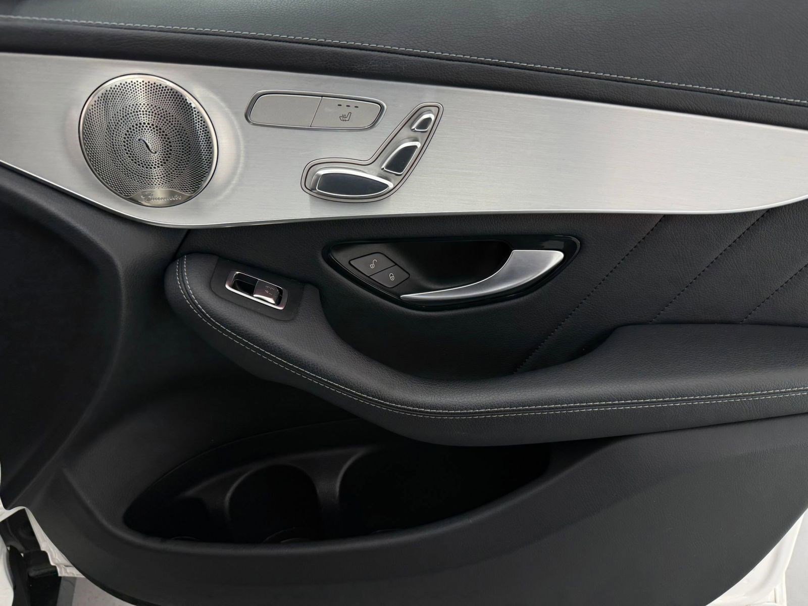 Used 2023 Mercedes-Benz GLC 300 4MATIC Coupe image 22