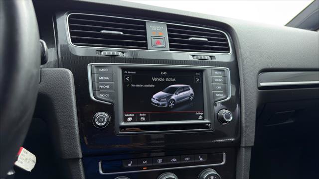 Used 2017 Volkswagen GTI S FWD image 34
