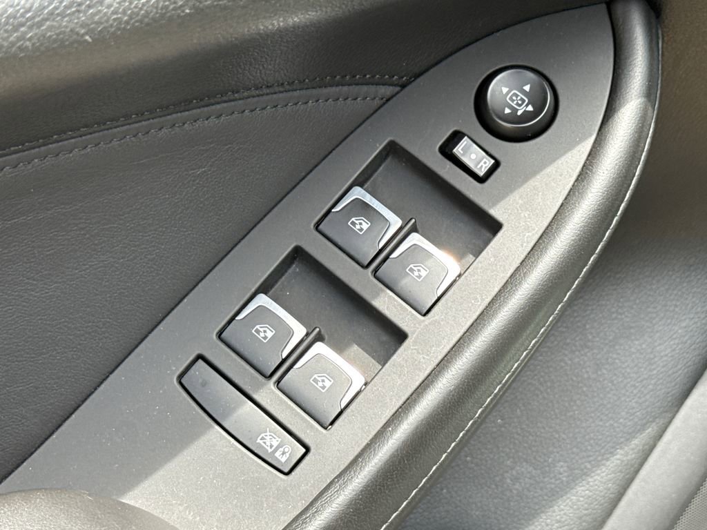 Used 2019 Cadillac CTS V w/ Carbon Fiber Package RWD image 18