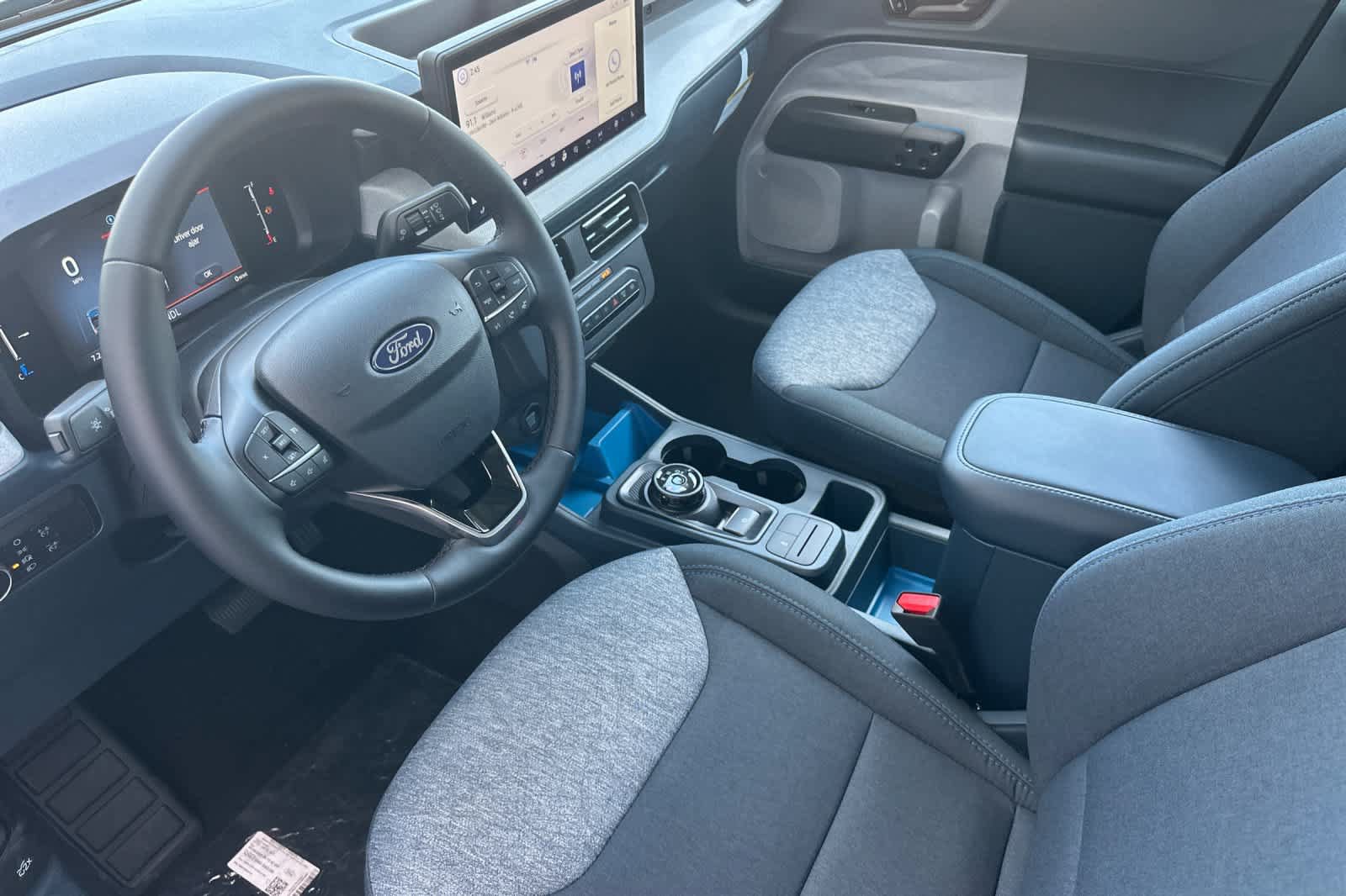 New 2026 Ford Maverick XLT w/ XLT Luxury Package FWD image 12