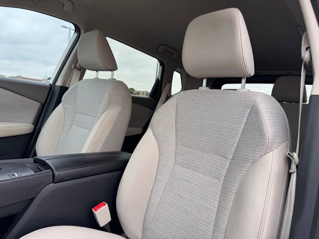 Used 2023 Nissan Rogue SV image 12