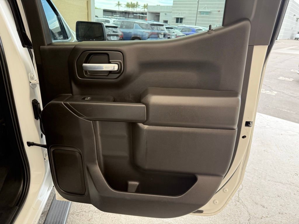 Used 2022 Chevrolet Silverado 1500 Custom image 16