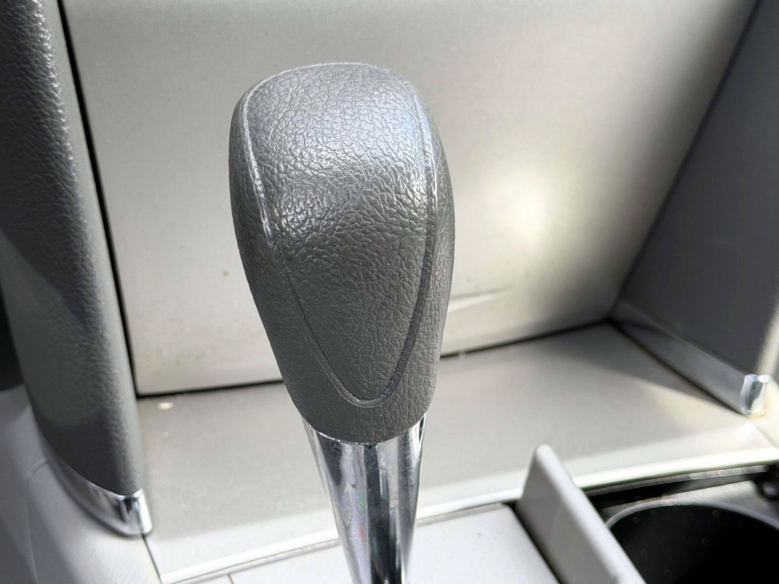 Used 2010 Toyota Camry FWD image 25