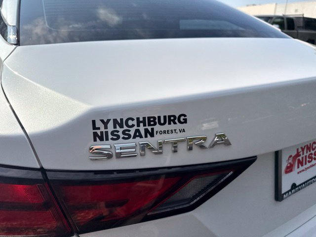 Used 2023 Nissan Sentra SV w/ SV Premium Package FWD image 11