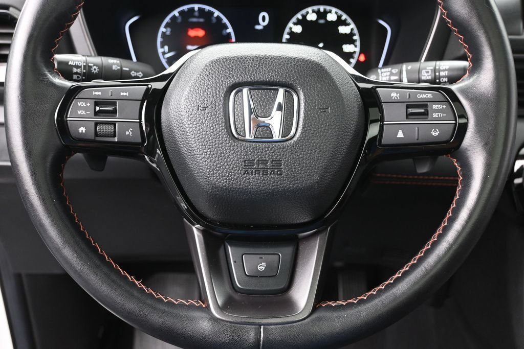 Certified 2024 Honda Pilot TrailSport image 29