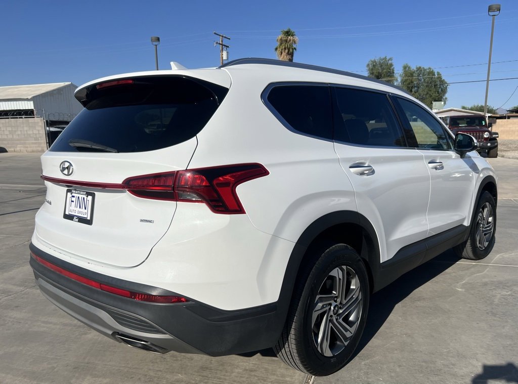 Used 2023 Hyundai Santa Fe SEL image 5