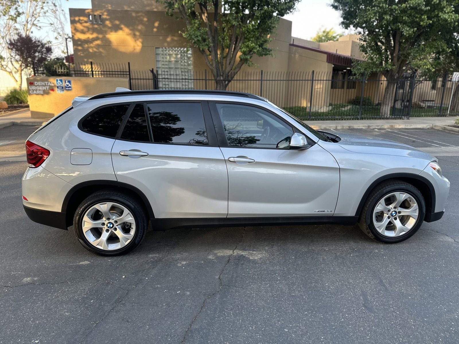 Used 2014 BMW X1 sDrive28i image 3