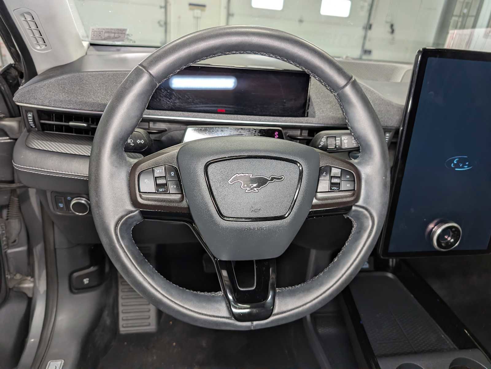 Used 2021 Ford Mustang Mach-E Premium AWD/4WD image 38