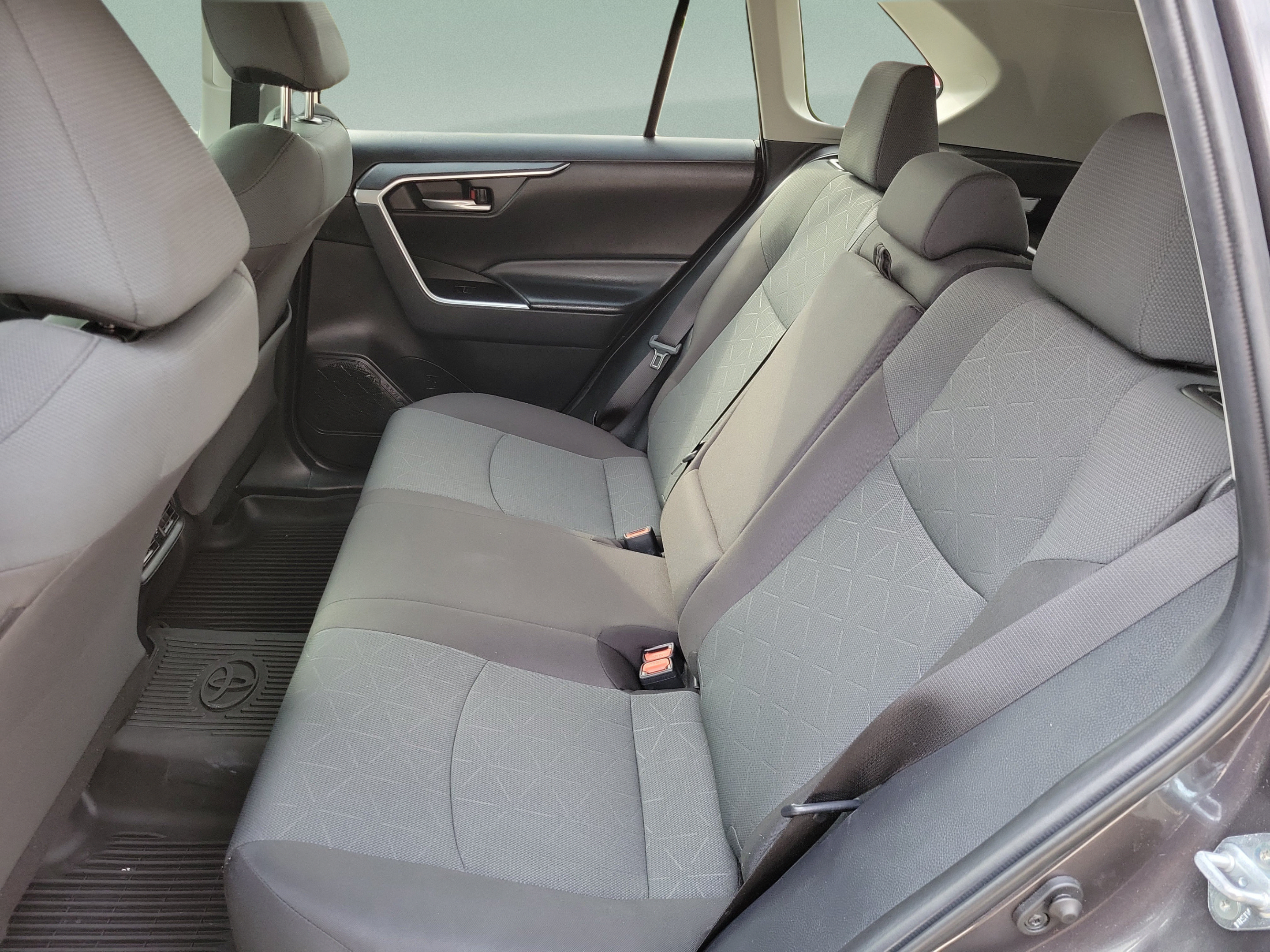 Certified 2024 Toyota RAV4 XLE AWD/4WD image 24