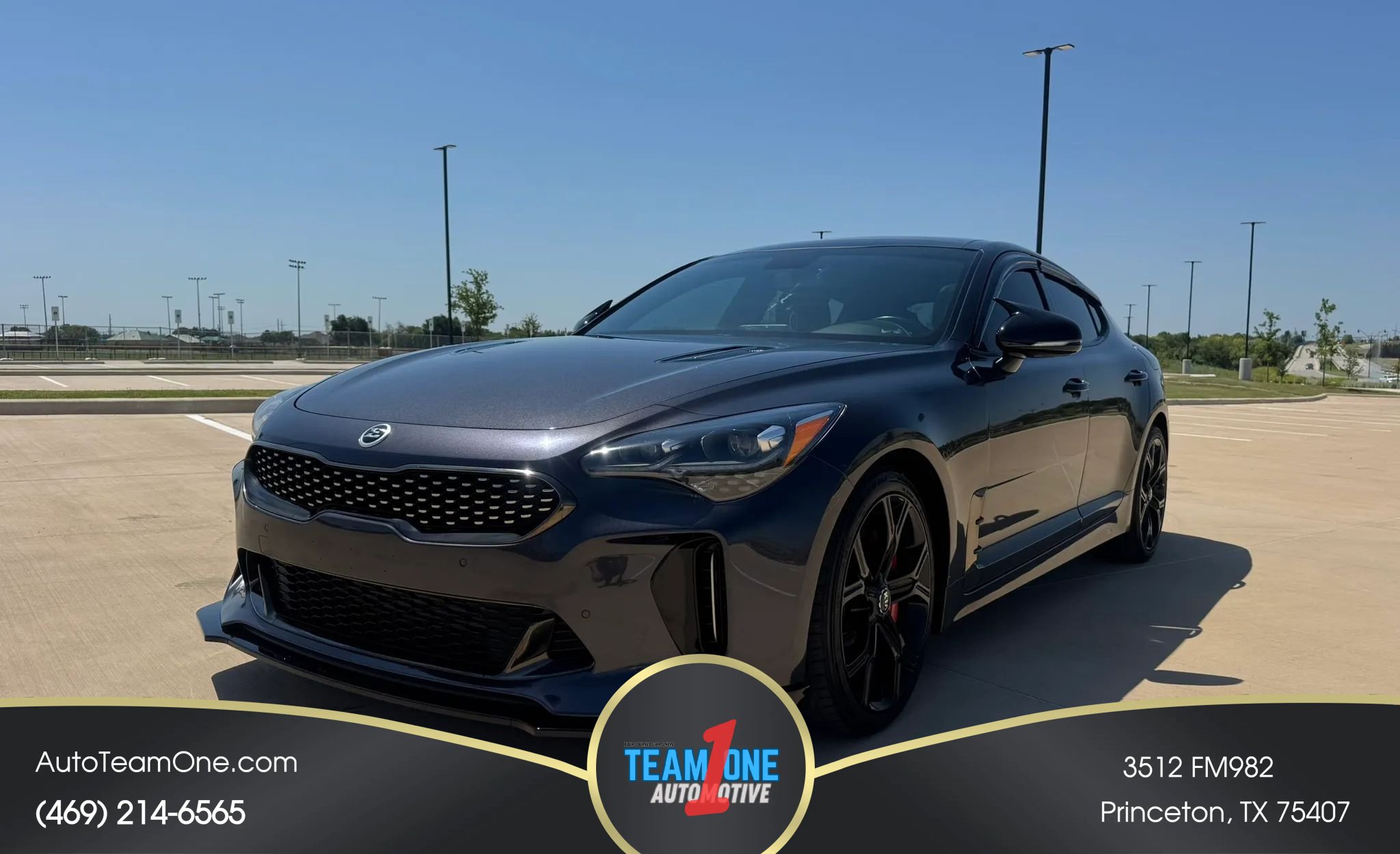 Used 2018 Kia Stinger GT1 AWD/4WD image 1