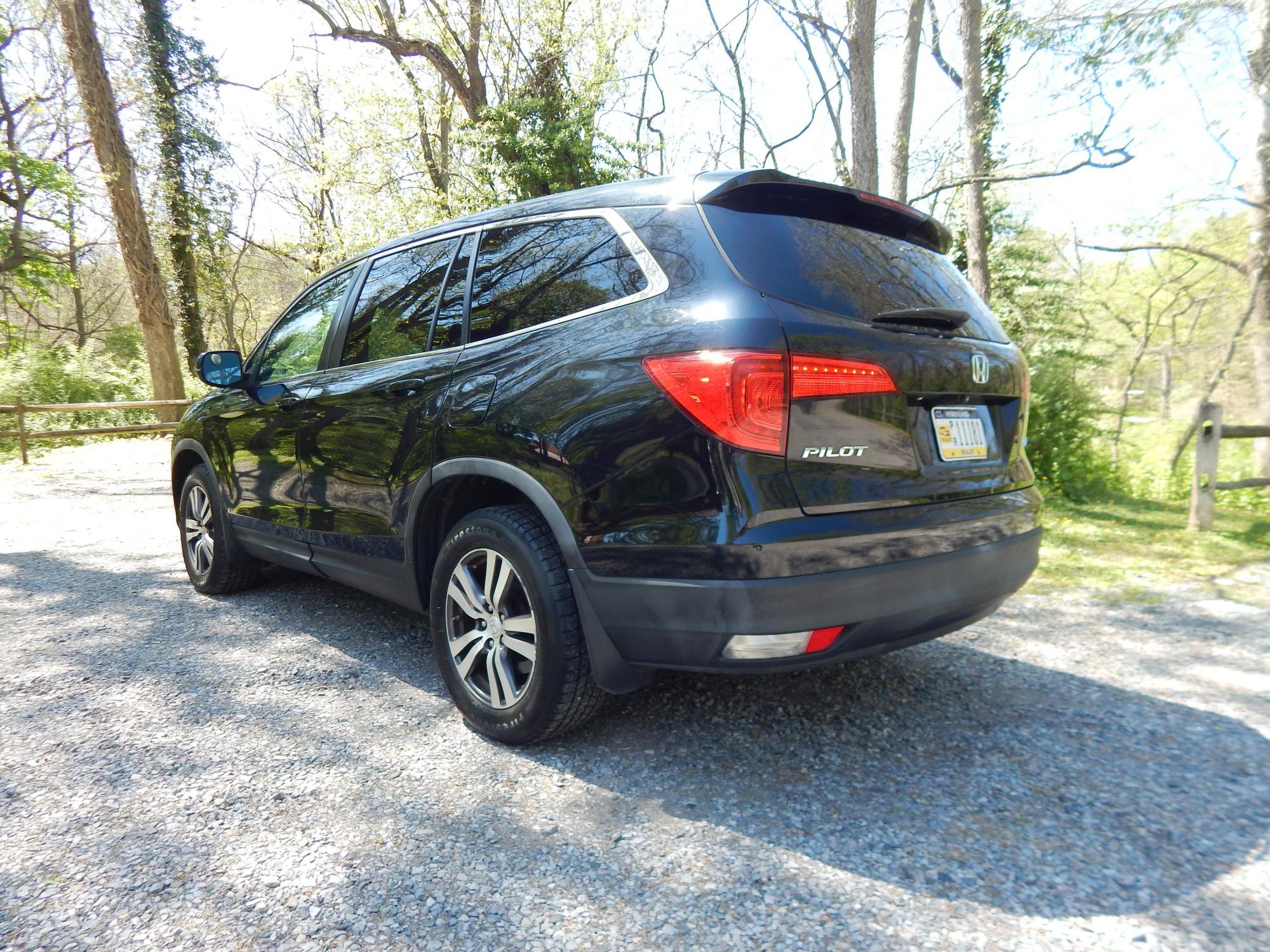 Used 2016 Honda Pilot EX-L image 3