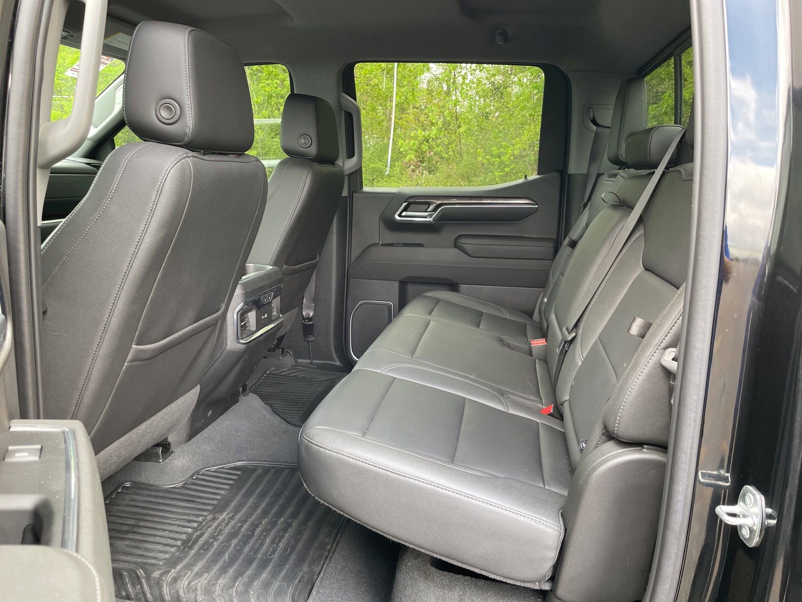 Used 2023 Chevrolet Silverado 1500 LTZ w/ LTZ Convenience Package II image 29