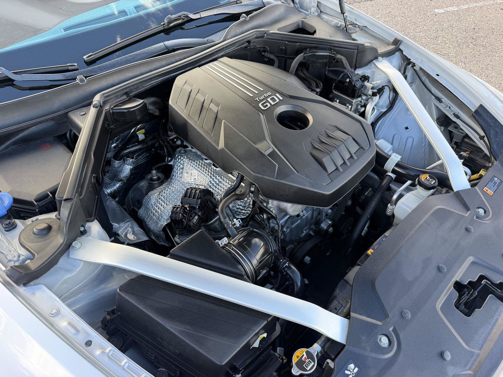 Used 2018 Kia Stinger Premium RWD image 42
