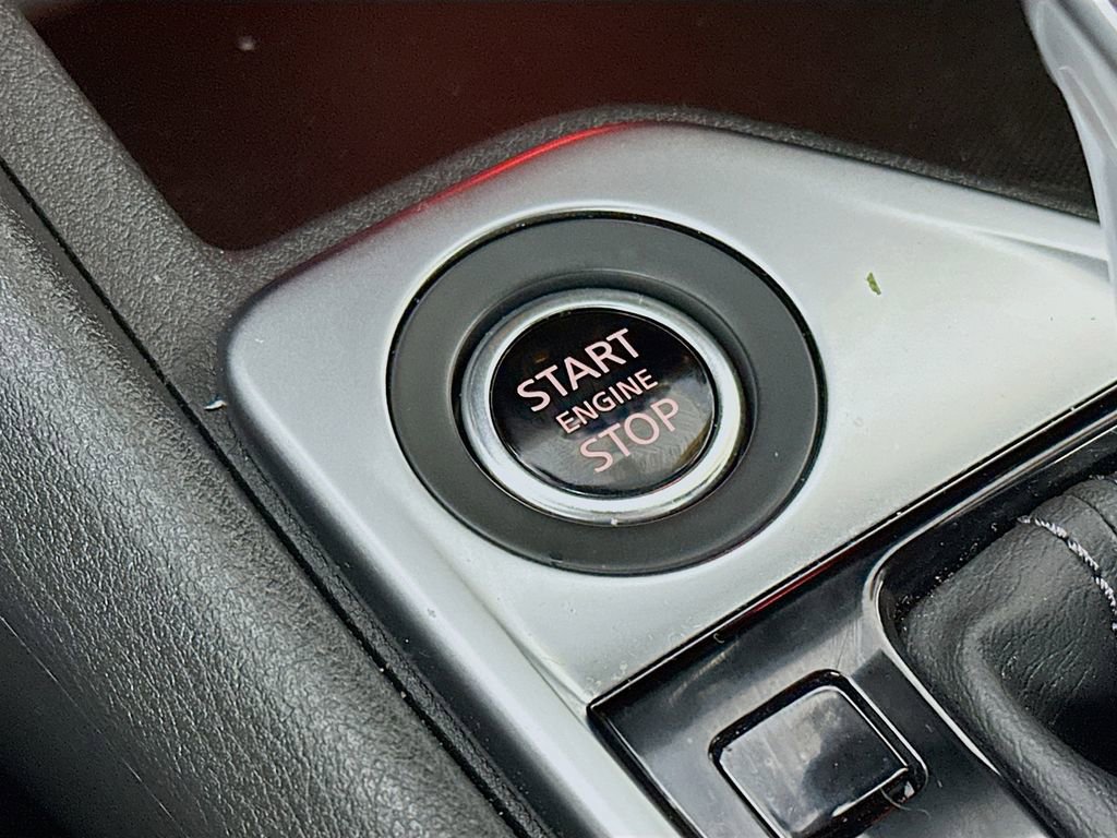 Certified 2025 Nissan Sentra SV image 20