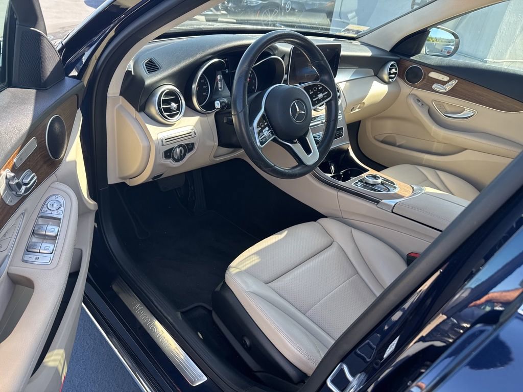 Used 2019 Mercedes-Benz C 300 Sedan image 8