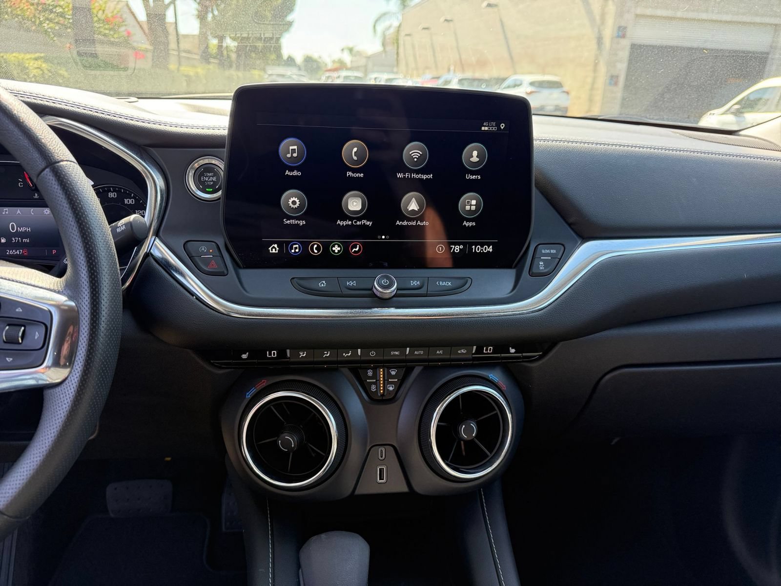 Used 2025 Chevrolet Blazer LT FWD image 16