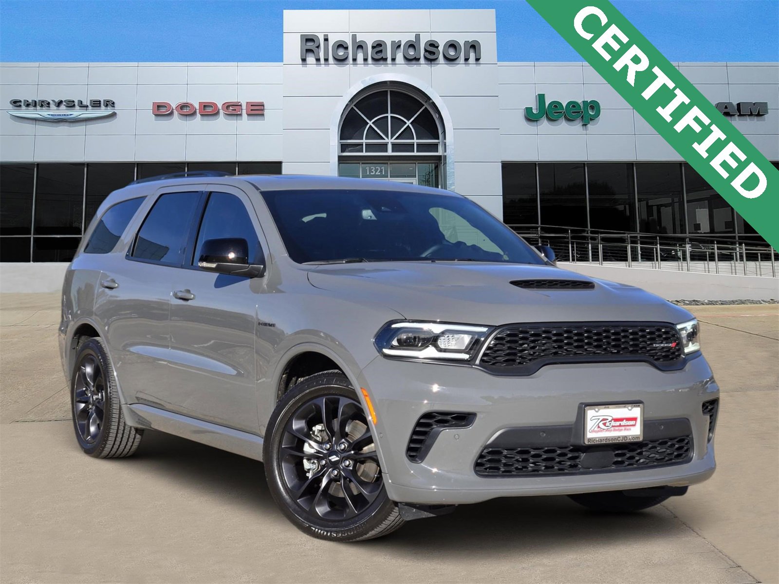 Used 2025 Dodge Durango R/T image 1