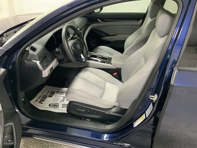 Used 2018 Honda Accord EX image 12