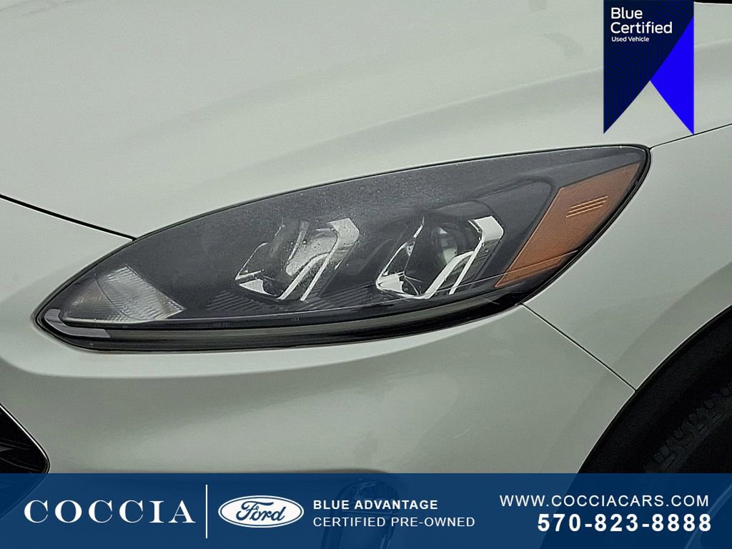 Certified 2022 Ford Escape SEL AWD/4WD image 9