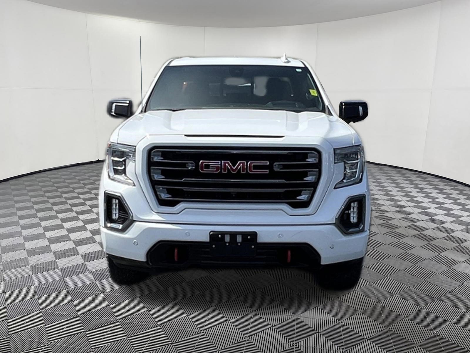 Used 2019 GMC Sierra 1500 AT4 w/ AT4 Premium Package AWD/4WD image 2