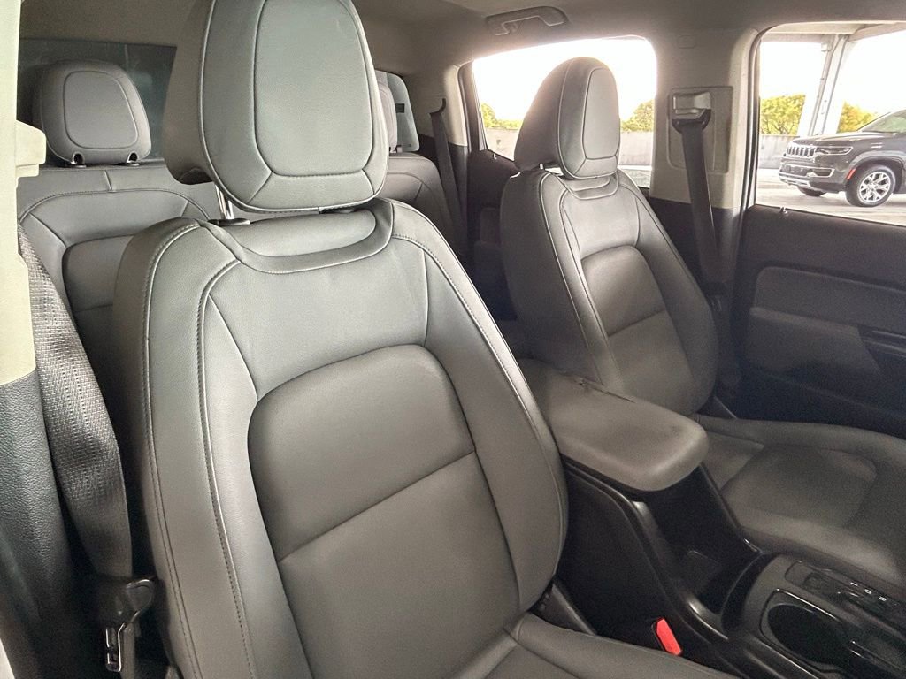 Used 2021 Chevrolet Colorado W/T w/ WT Convenience Package RWD image 39