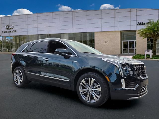 Used 2025 Cadillac XT5 Premium Luxury w/ LPO, Floor Liner Package FWD image 2