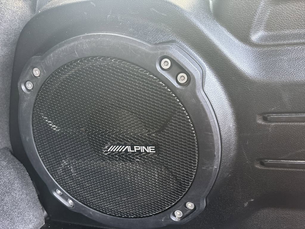 Used 2022 Jeep Wrangler Unlimited Sahara w/ Cold Weather Group image 12