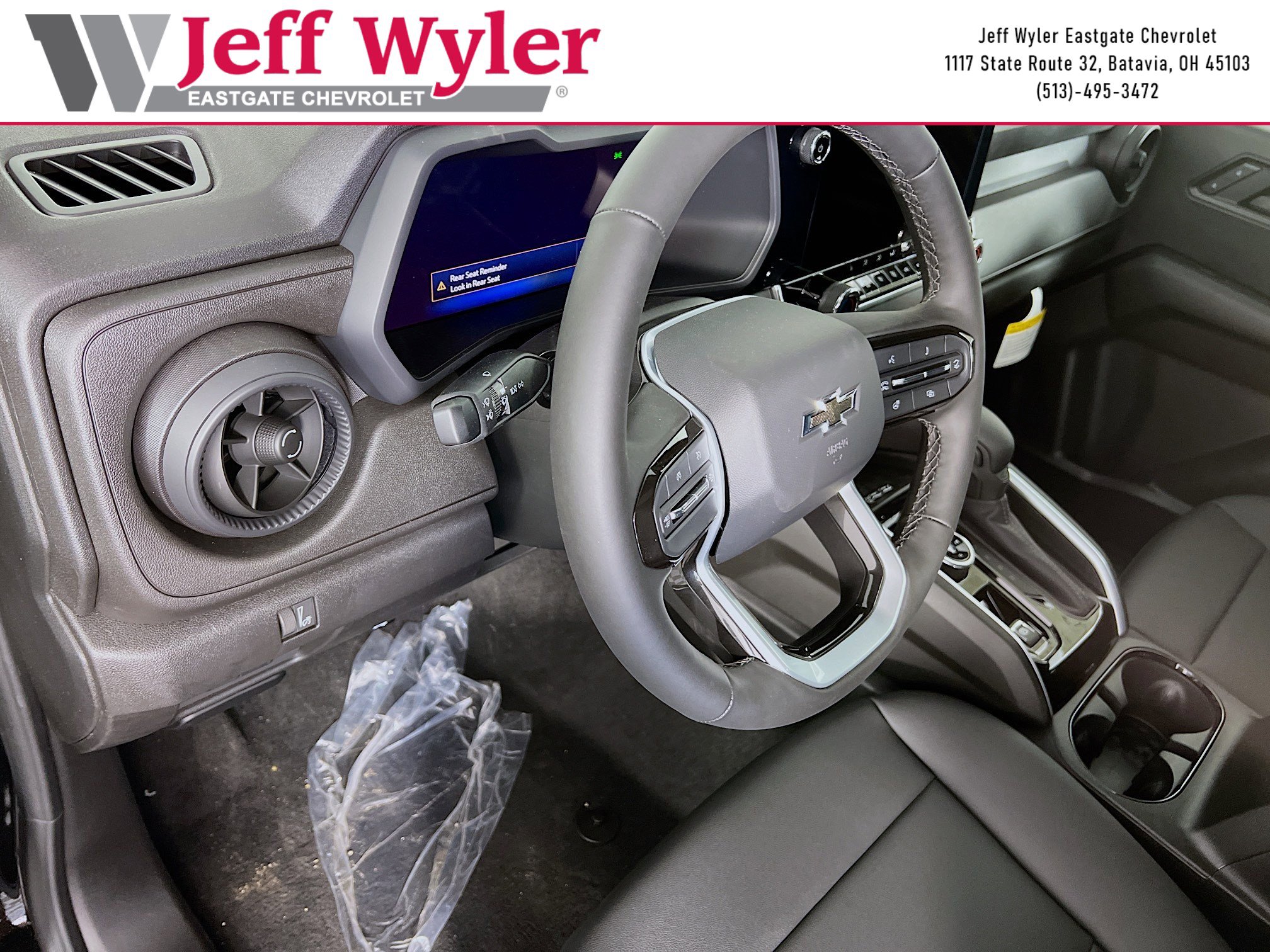 New 2026 Chevrolet Colorado Trail Boss w/ Off-Road Front Bumper Package image 7