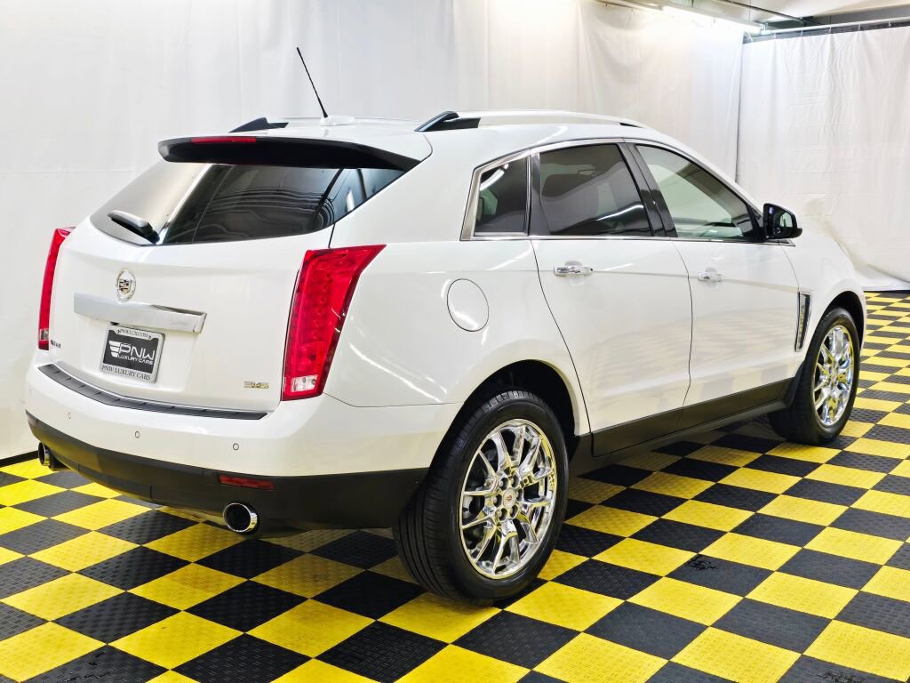 Used 2015 Cadillac SRX Performance w/ Driver Awareness Package FWD image 3