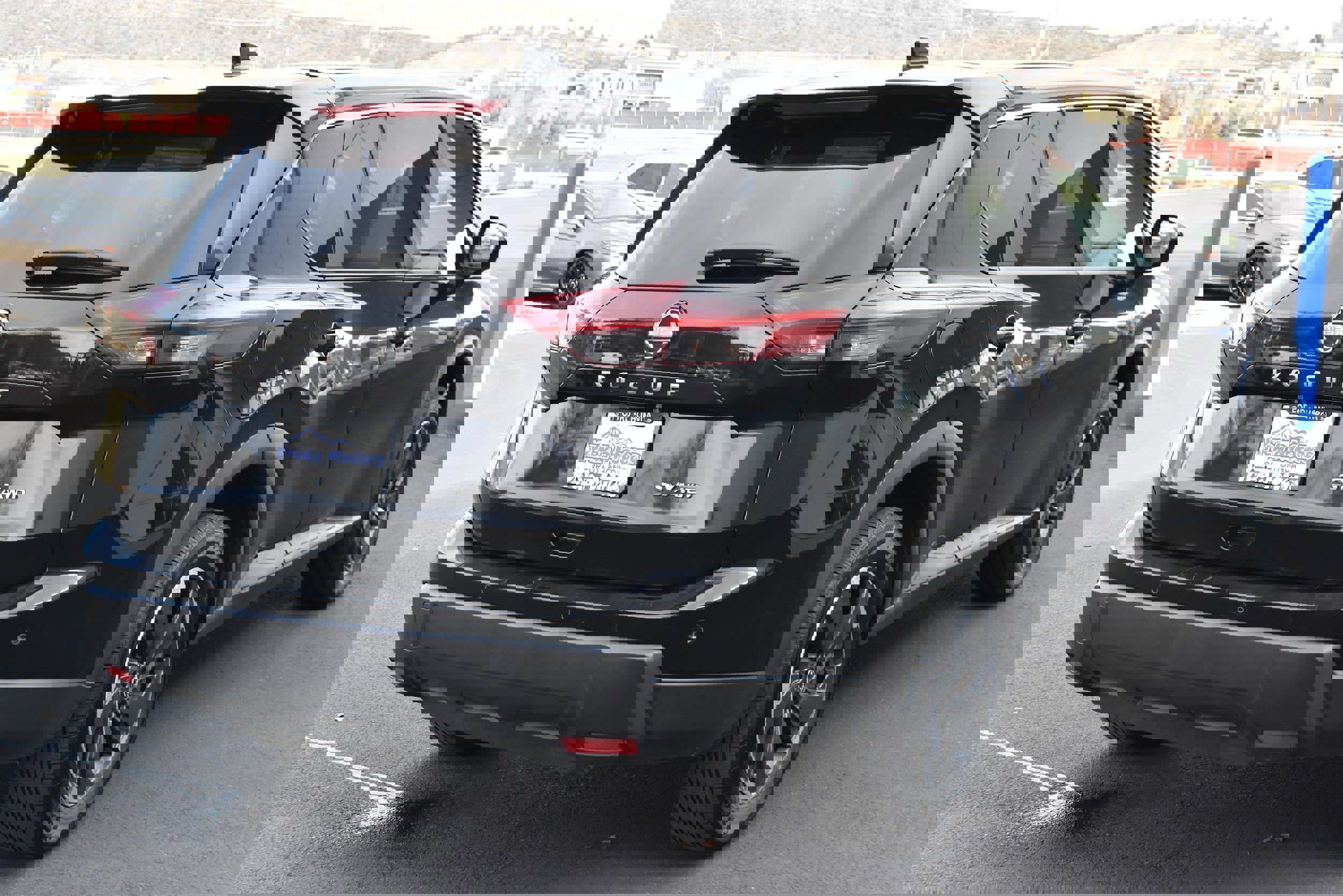 Used 2024 Nissan Rogue SV image 6