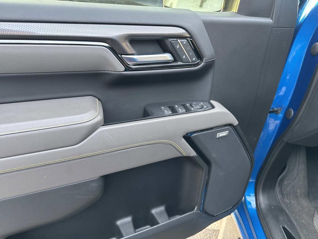 Used 2022 Chevrolet Silverado 1500 ZR2 w/ Technology Package image 16