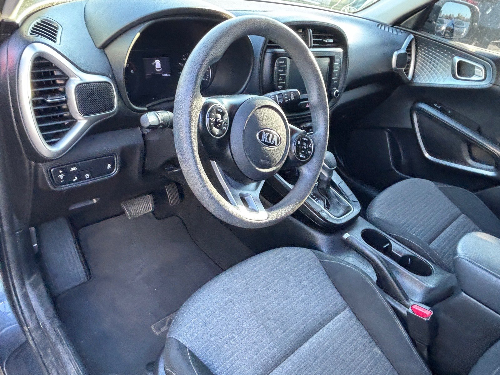 Used 2021 Kia Soul S FWD image 6