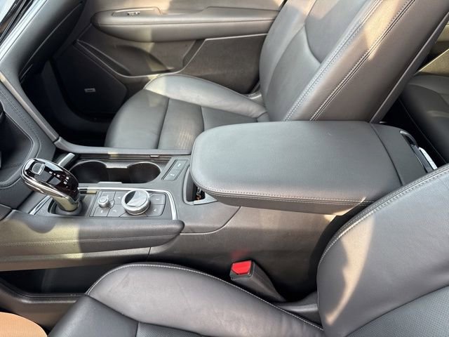 Certified 2024 Cadillac XT6 Sport w/ LPO, Floor Liner Package image 16