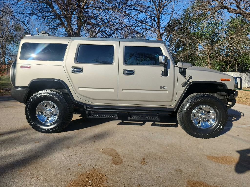 Used 2005 HUMMER H2 w/ Preferred Equipment Group image 11
