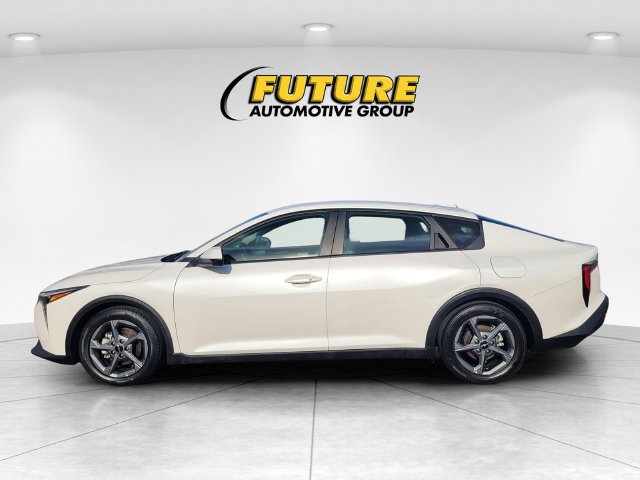 Used 2025 Kia K4 FWD image 6
