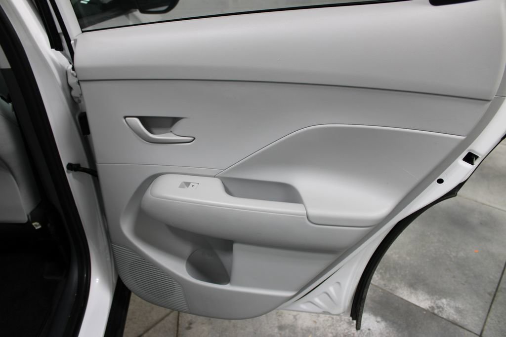 Used 2024 Hyundai Kona SEL w/ Convenience Package image 26