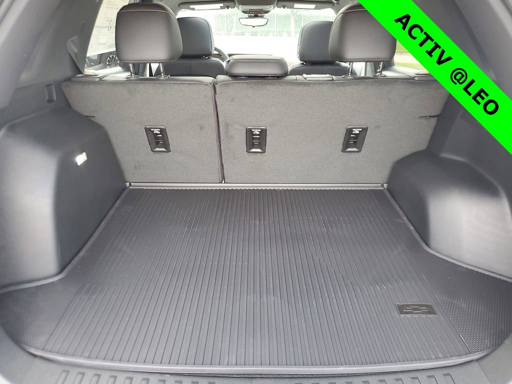 New 2026 Chevrolet Equinox ACTIV w/ Convenience Package III image 7