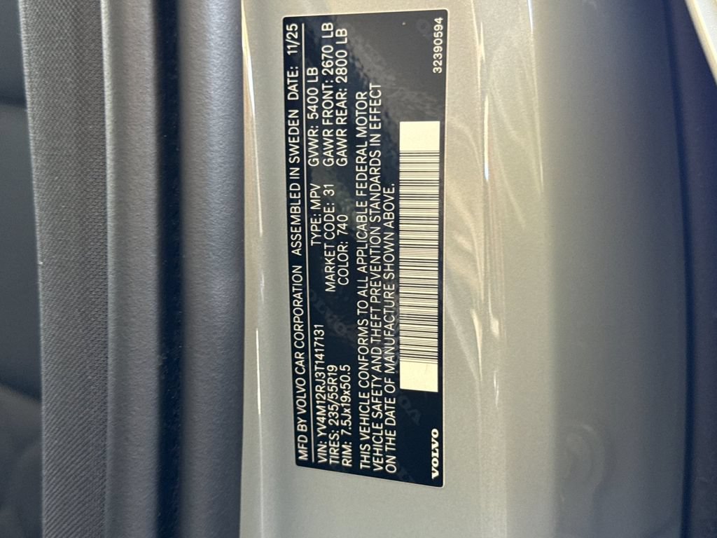New 2026 Volvo XC60 B5 Core AWD/4WD image 28