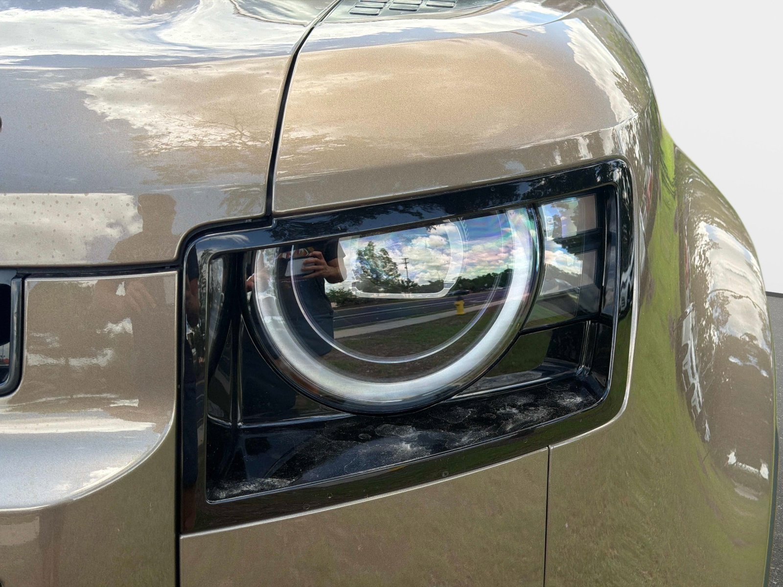 New 2026 Land Rover Defender 130 S AWD/4WD image 9