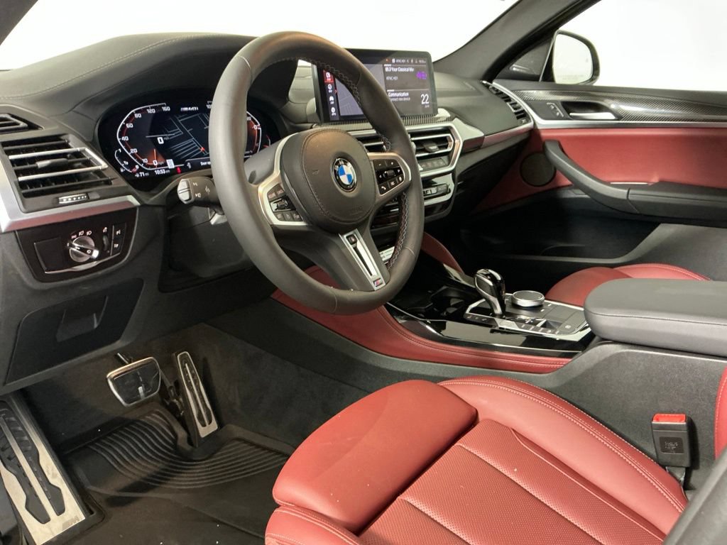 Certified 2024 BMW X4 M40i w/ Premium Package AWD/4WD image 21