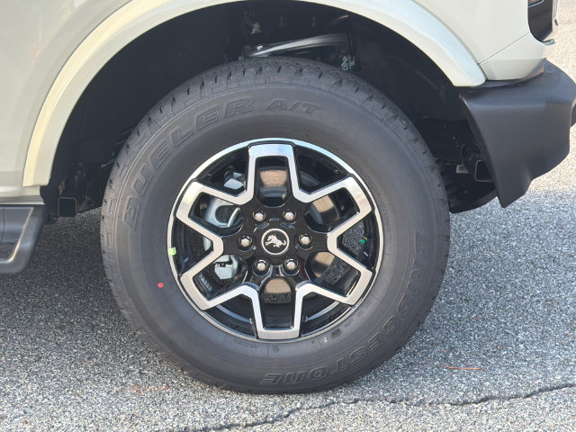 New 2026 Ford Bronco Outer Banks AWD/4WD image 14